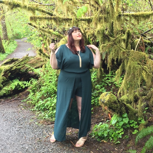 Forever 21 Dresses & Skirts - Forever 21 Plus Forest Green Romper MaxiDress - 3X